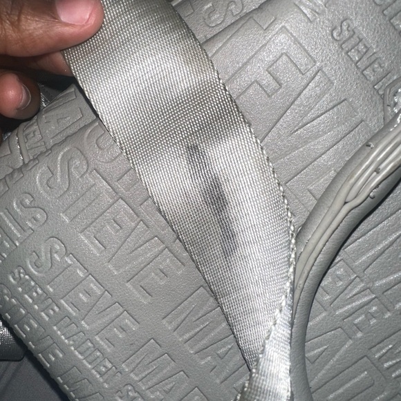 Steve Madden Grey Crossbody Bag - Picture 4 of 5